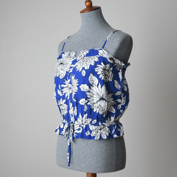 Abound Floral Retro-Inspired Tank Top - Picture 5 of 5